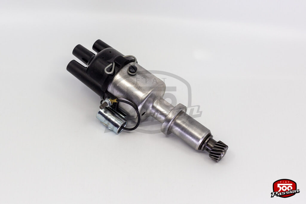 thumbnail image 2 of Vintage Fiat 500 R 126 Engine Ignition Spark Plug Insulation – Black (New) 2 of 6