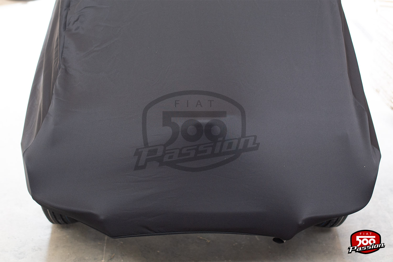  Star Cover Compatible avec Une bâche d'intérieur pour Fiat 500E  Housse Noir